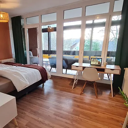 Archipel - Balkon - Nahe Hamburg - Bbq Grill - Smart Tv - 2,5 Baeder - Lounge Apartment *